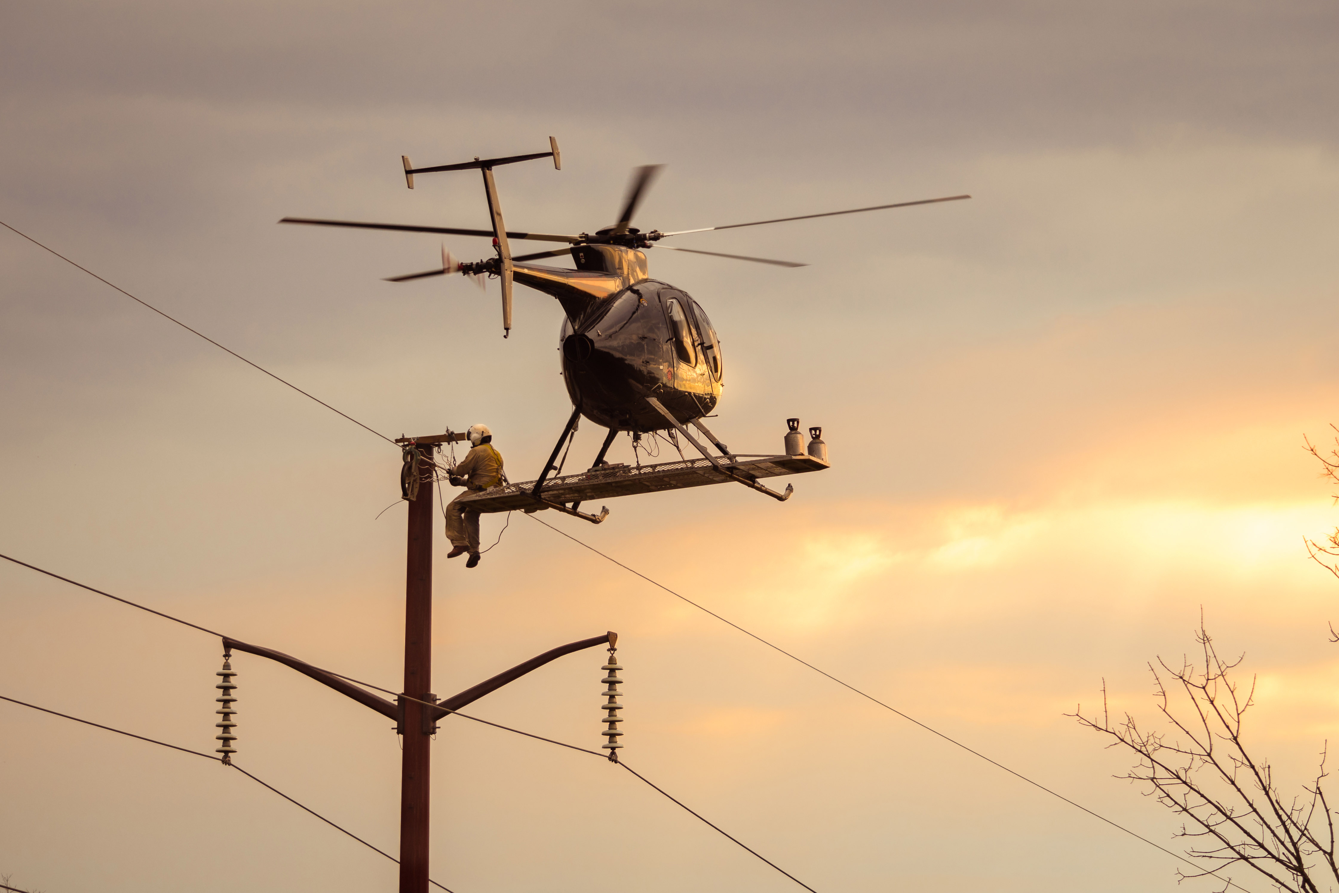 Green Bay Helicopter Pole Setting